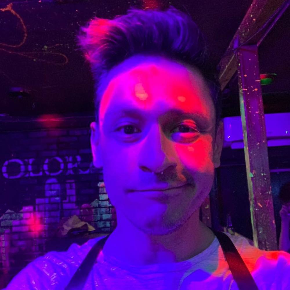 Meet your Posher, Justin